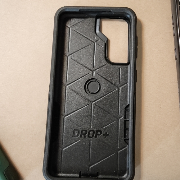 2 cases OtterBox and casetify both for Samsung Galaxy S21 $20 each - Picture 2 of 4